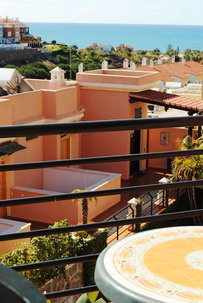 Apartamentos Turísticos Añoreta Rincón de la Victoria Exterior foto